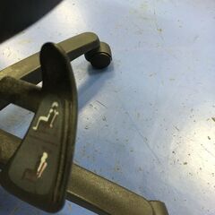 ★リユースのサカイ横浜南店★YM1731  一人掛けチェア ブラック W50.5×D54×H114～121 クリーニング済みの画像