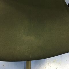 ★リユースのサカイ横浜南店★YM1731  一人掛けチェア ブラック W50.5×D54×H114～121 クリーニング済みの画像