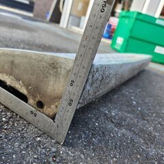 ハイステップコーナー（樹脂製段差プレート）高さ100mm　横幅900mmの画像