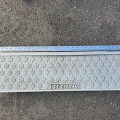 ハイステップコーナー（樹脂製段差プレート）高さ100mm　横幅900mmの画像