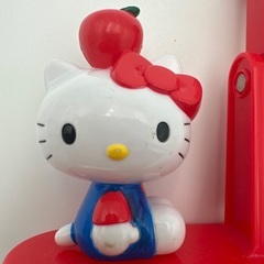 Sanrio（サンリオ）砂時計　キティ　横10×奥行き3㎝×高さ9㎝　インテリア　リンゴ　雑貨の画像