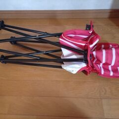 折りたたみ　椅子　イオンの画像