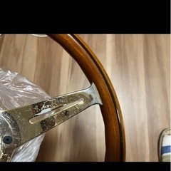 ナルディ　ステアリング　ウッド　ランクルの画像