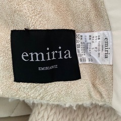 emiria 定価45,000円の画像