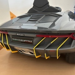 電動自動車玩具ランボルギーニの画像