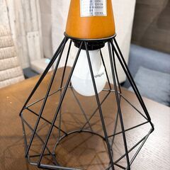 ニトリ オシャレ ヴィンテージ風ランプ 照明 LED電球付き ペンダントライトの画像