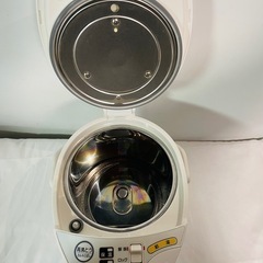 【22年製】ピーコック 電動給湯ポット WMJ-22の画像