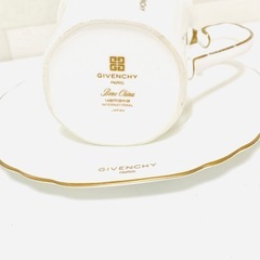 GIVENCHY ブランド　ジバンシー　ティーカップセットの画像