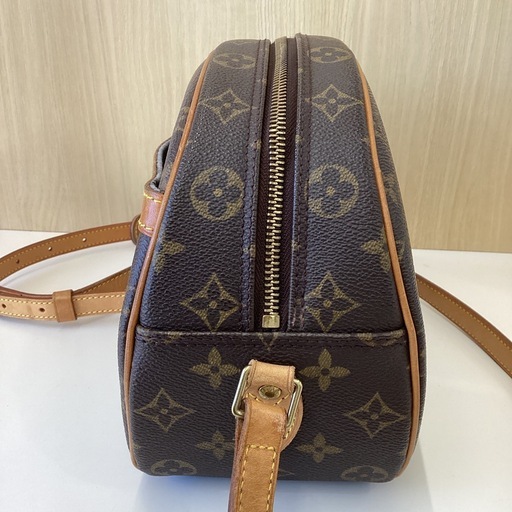 LOUIS VUITTON ブロワ　ショルダーバッグ