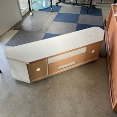 12/25まで店頭商品一部を除き半額クリスマスSALE!!開催中 　イ2512-233 TV台 ローボード キャスター付き ホワイト キズ汚れ有りの画像