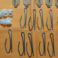 カーテン用のフックさしあげます。の画像