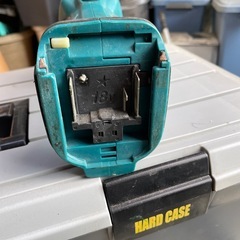 マキタサンダー18vの画像