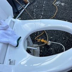 リクシル　シャワートイレ　ウォシュレット　　CW-KB21 2016年製の画像