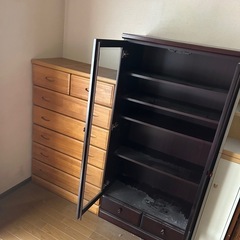 ガラスのショーケースの画像