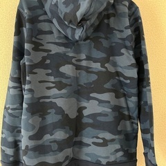 タグ付き未使用　GAP ジップパーカー　の画像