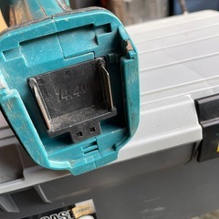 マキタ14vサンダーの画像
