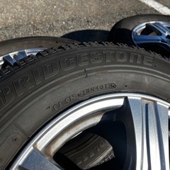 15インチ　スタッドレス4本セットの画像