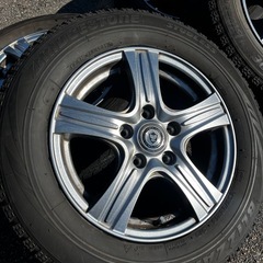 15インチ　スタッドレス4本セットの画像