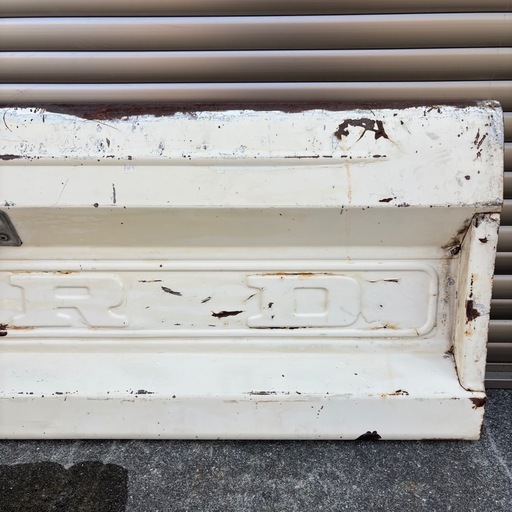 美品 ヴィンテージ フォードトラックテールゲート Ford 検）USA シボレー CHEVROLET 当時物中古 アメリカ雑貨 GMC ベンチ あおり