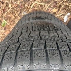 スタッドレスタイヤの画像