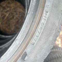 スタッドレスタイヤの画像