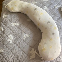 抱き枕　授乳クッションの画像