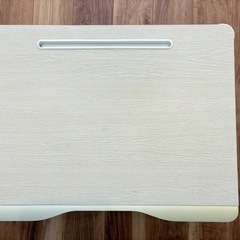 折りたたみ式ローテーブルの画像