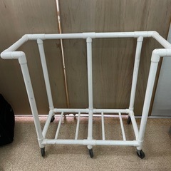 塩ビパイプ台車の画像