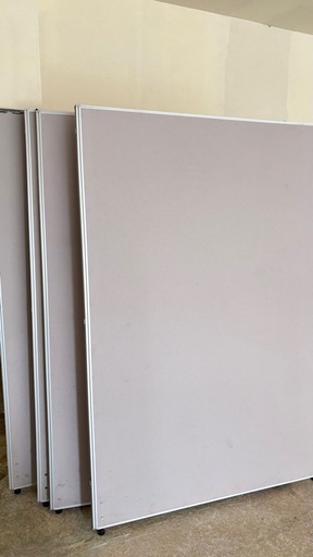 パーテーション　　　横120cm縦180cm 7枚