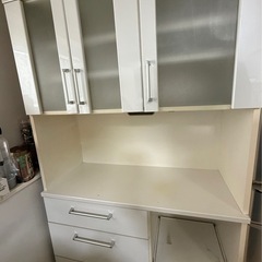 ニトリ　食器棚の画像