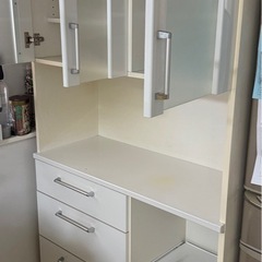 ニトリ　食器棚の画像