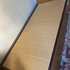 シングルベッドフレームの画像