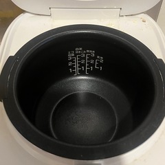 炊飯器　2021年製の画像