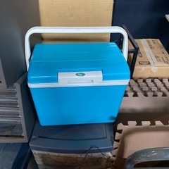 クーラーボックスの画像