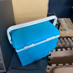 クーラーボックスの画像