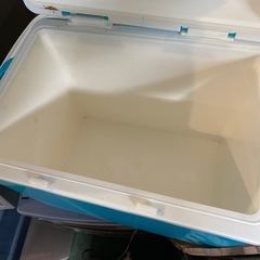 クーラーボックスの画像