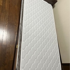 シングルローベッドの画像