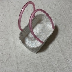 ppバンド　手提げカゴ　ホワイトの画像