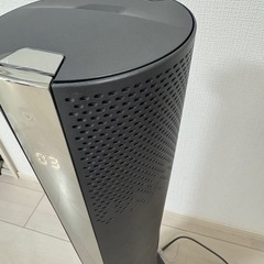 デロンギ 空気清浄機能付き スリムファン 夏冬兼用 扇風機 涼風10段階 / 温風6段階 花粉対策 HFX85W14Cの画像