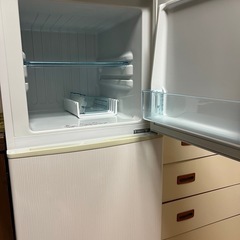 冷蔵庫　138L Abitelax  AR-143E   2018年式の画像