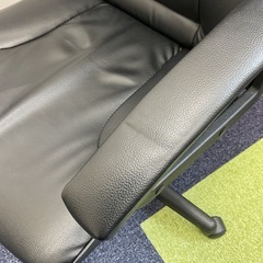 オフィスチェア　椅子の画像