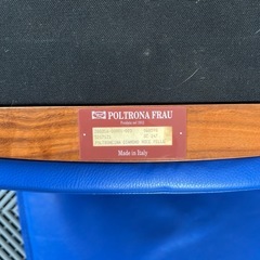 イタリア製ダイニングテーブルセットの画像