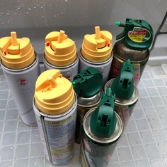 決まりました。　　無料　非対面　中古　③ゴキブリ殺虫剤いろいろ　ぼぼ満タン　8本セットの画像
