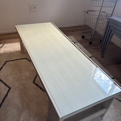 【14日（土）引取り歓迎】リビングテーブル（ガラス板）の画像
