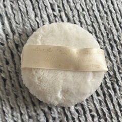 定価1320円カネボウパフ ミラコレフェースパウダー用(１枚)の画像