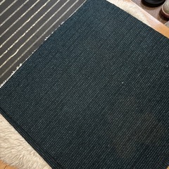 タイルカーペット　30枚ほどの画像