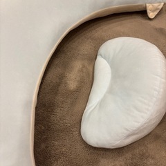 エールべべ 4way授乳クッションの画像