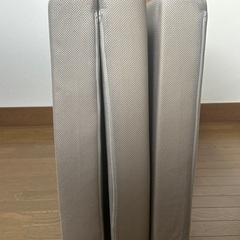 【極美品】セミダブル マットレス 三折の画像