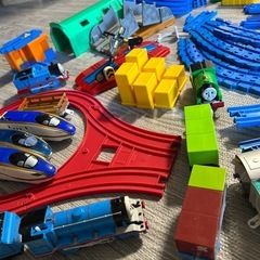 プラレールの画像