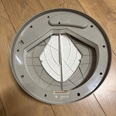 ゴミ箱（蓋故障）の画像